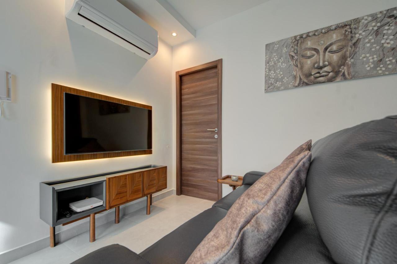 Central Apartments St. Paul's Bay Bagian luar foto